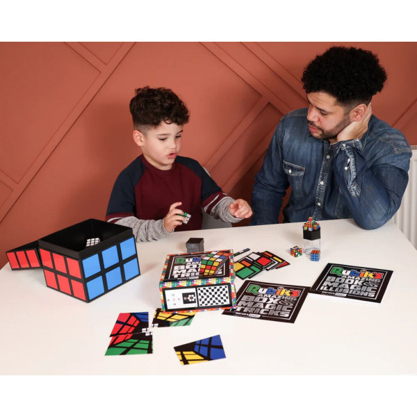 Сет со магични трикови, Rubik's Amazing Book of Magic Illusions