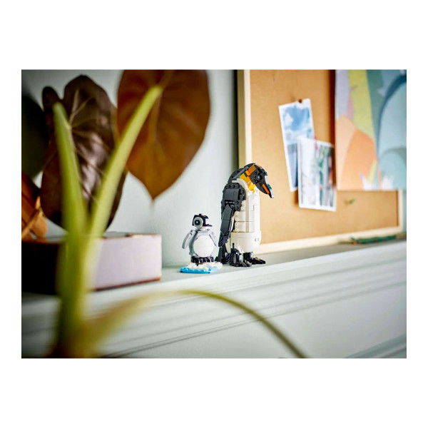 LEGO коцки, Creator 3in1, Wild Animals: Panda Family 