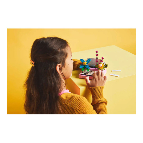 LEGO коцки, Creator 3in1, Typewriter with Flowers