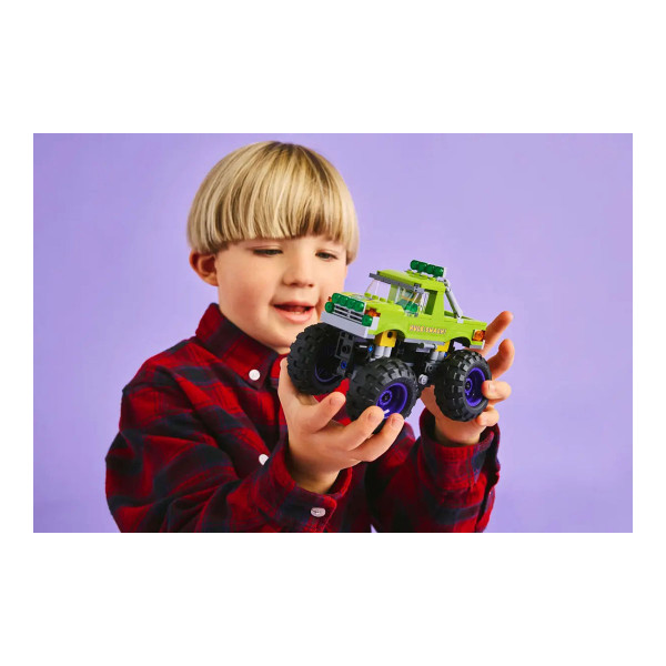 LEGO коцки, Marvel, The Hulk Truck vs. Thanos 