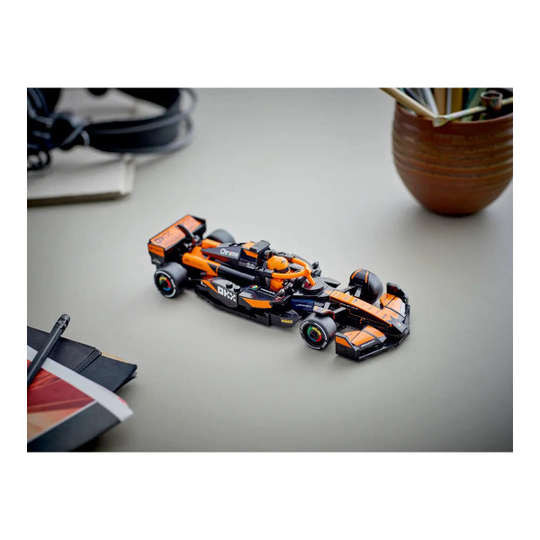 LEGO коцки, Speed Champions, McLaren F1® Team MCL38 Race Car