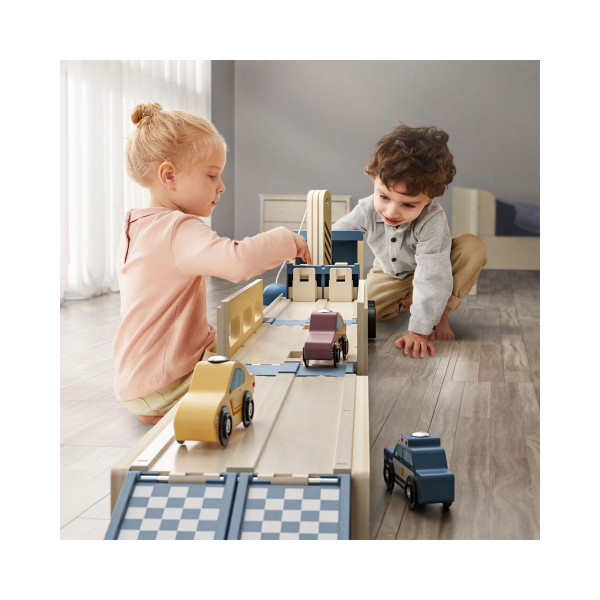 Дрвен сет за игра Roll & Race Car Transporter 