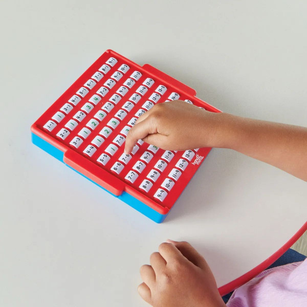 Интерактивна математичка табла, Interactive Math Facts Board - Subtraction 