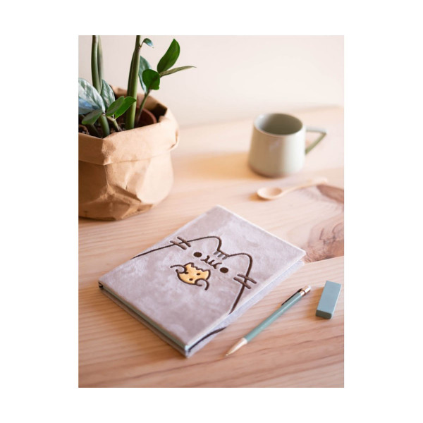 Нотес A5 со плишани корици, Pusheen