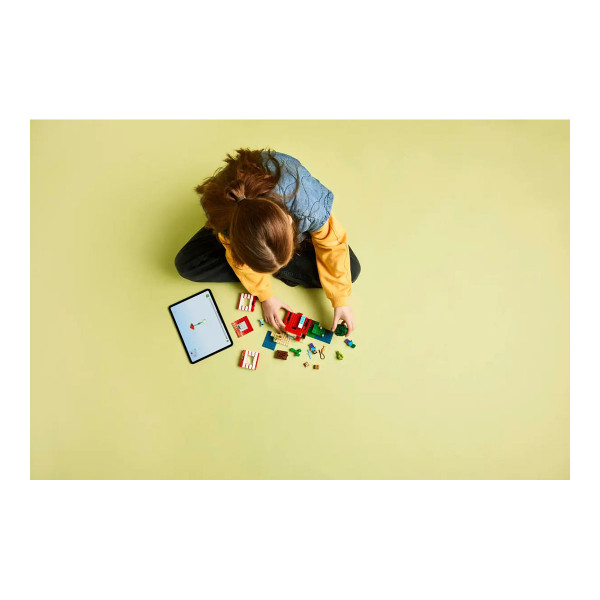 LEGO коцки, Minecraft, The TNT Jungle House 