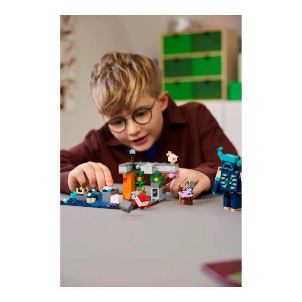 LEGO коцки, Minecraft, The Warden Encounter