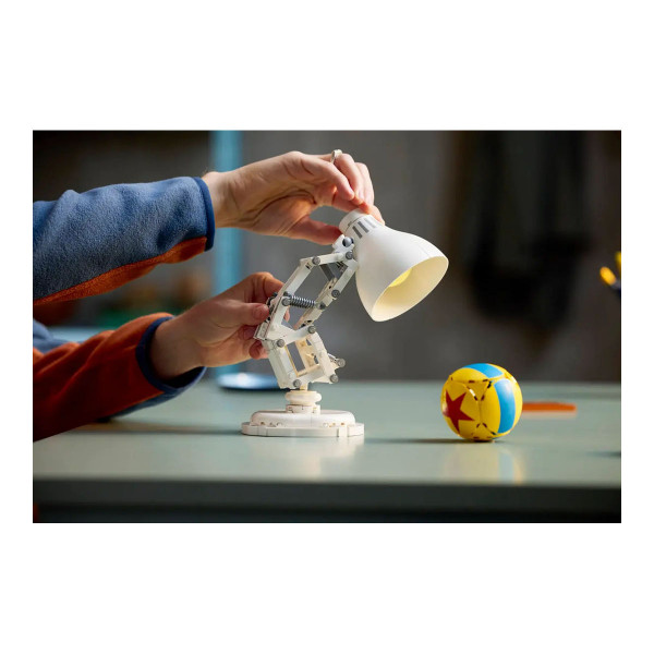 LEGO коцки, Ideas, Disney Pixar Luxo Jr.