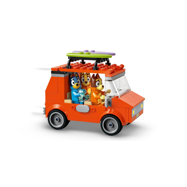LEGO коцки, Bluey, Bluey's Beach & Family Car Trip 
