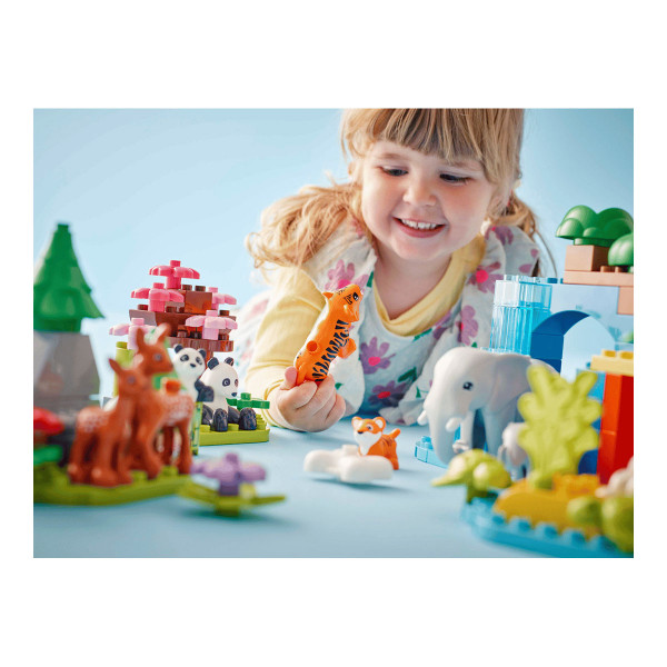 LEGO коцки, Duplo, 3in1 Wild Animal Families 
