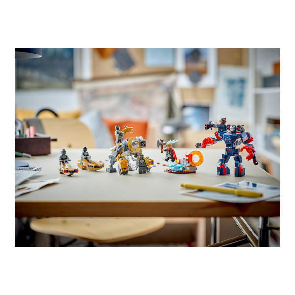 LEGO коцки, Marvel, Avengers: Endgame Thor vs. Chitauri 