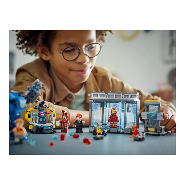 LEGO коцки, Marvel, Iron Man's Laboratory: Hall of Armor 