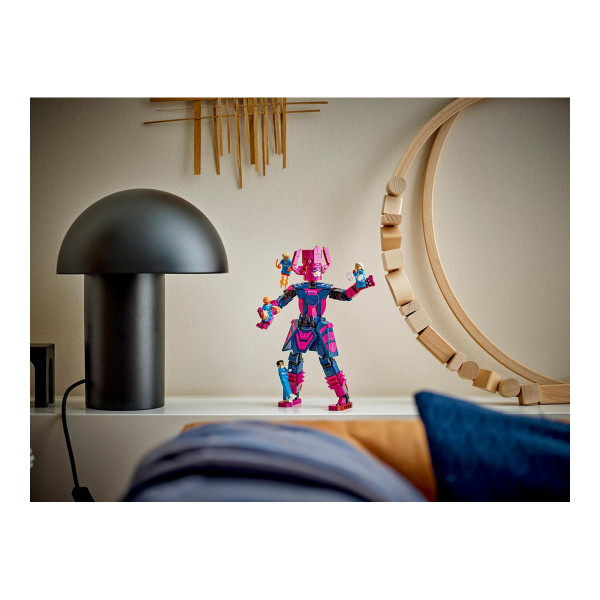 LEGO коцки, Marvel, Fantastic Four vs. Galactus Construction Figure 