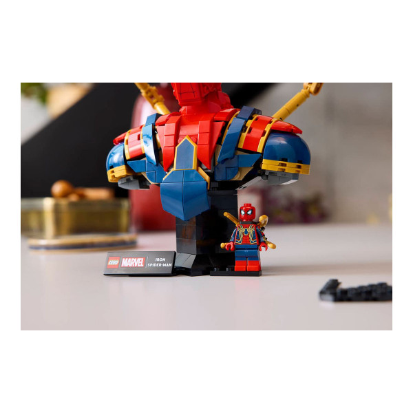 LEGO коцки, Marvel, Iron Spider-Man Bust 