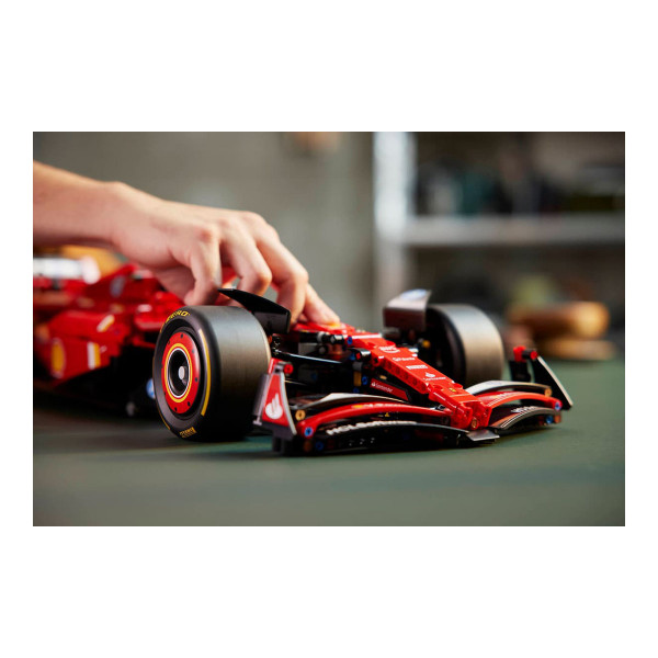 LEGO коцки, Technic, Ferrari SF-24 F1 Car 