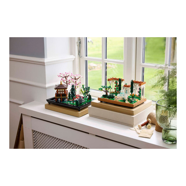 LEGO коцки, Icons, Fountain Garden 