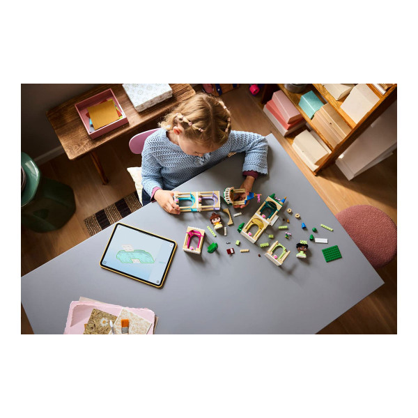 LEGO коцки, Disney, Mini Belle & Tiana with Castle 