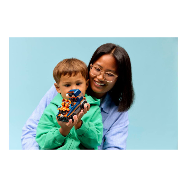 LEGO коцки, City, Motorcycle Transporter 