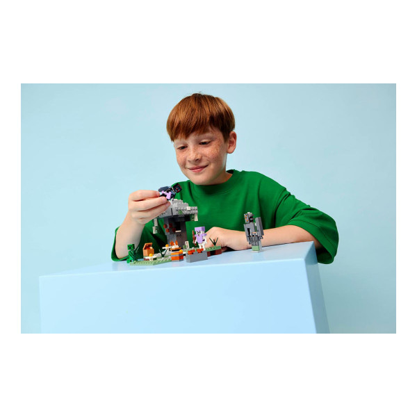 LEGO коцки, Minecraft, The Pale Garden 