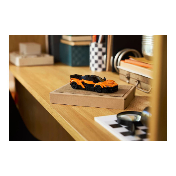 LEGO коцки, Speed Champions, McLaren W1 