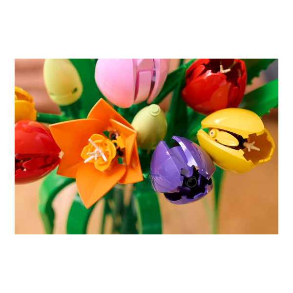 LEGO коцки, Botanicals, Tulip Bouquet 