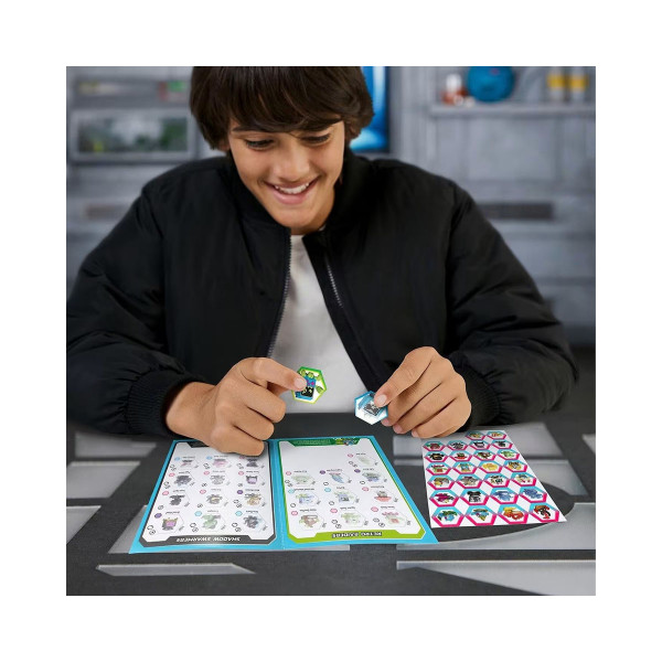 Сет од 3 мини фигури, Mr. Beast Lab Swarms (Mystery Figure), 2.5 cm 