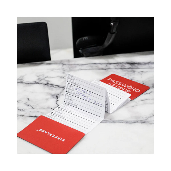 Мини нотес за лозинки Password Keeper 