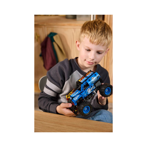 LEGO коцки, Technic, Monster Jam Grave Digger Fire and Ice 