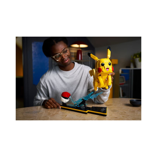 LEGO коцки, Pokemon, Pikachu and Poké Ball 