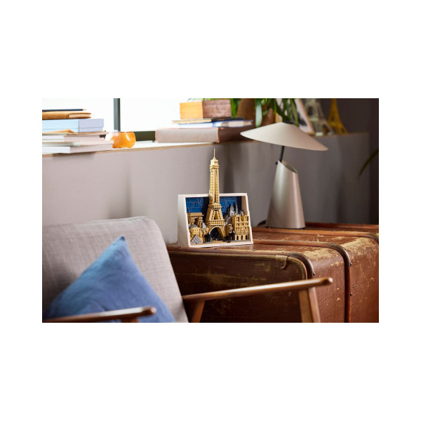 LEGO коцки, Architecture, Paris – City of Love 
