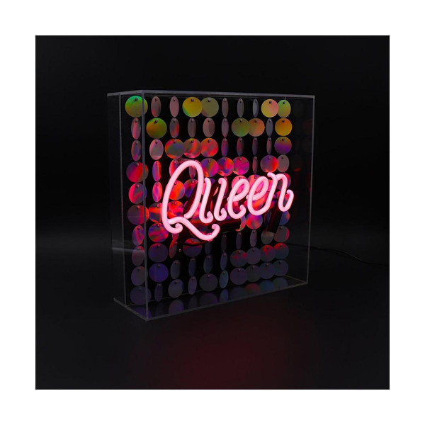 Неонски знак во кутија, 'Queen'