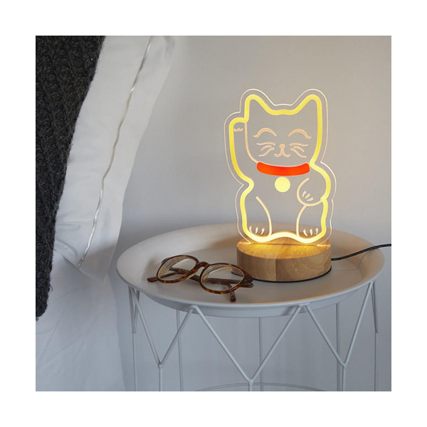 Столна ламба, Lucky Cat