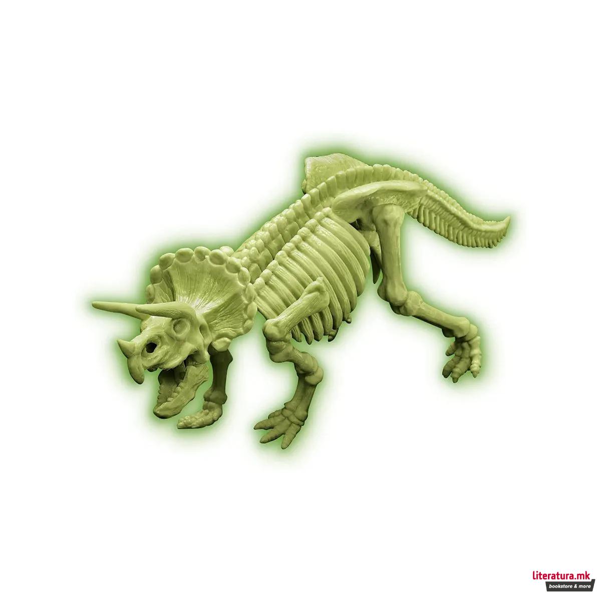 STEM сет, Dinosaur DNA, Triceratops