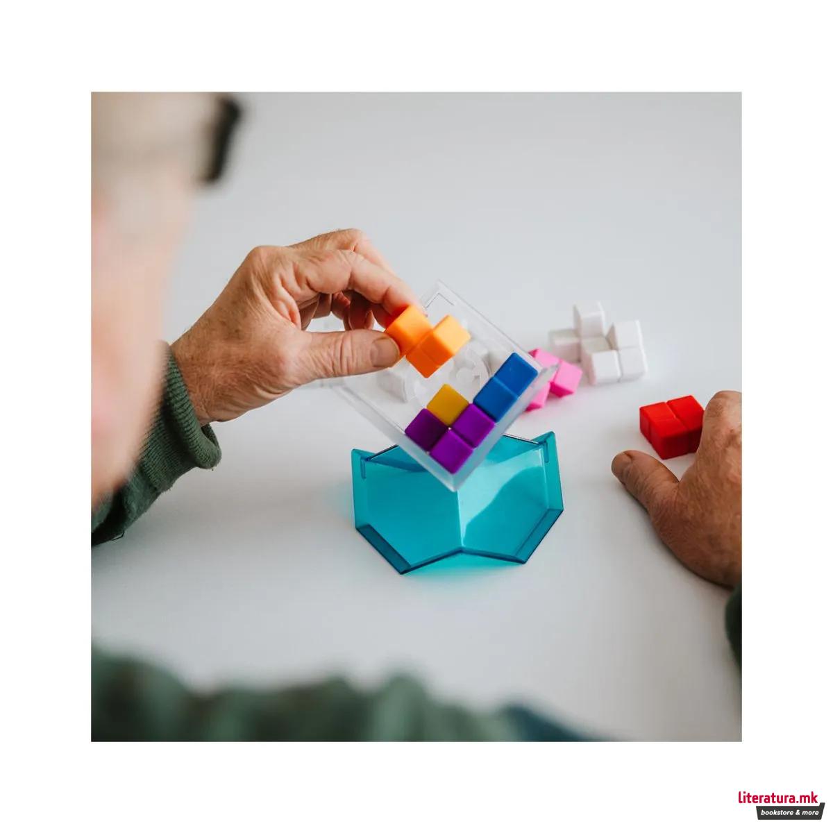 Логичка игра, Cubiq