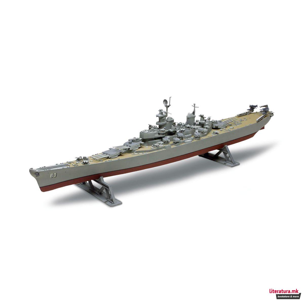 Макета, USS Missouri