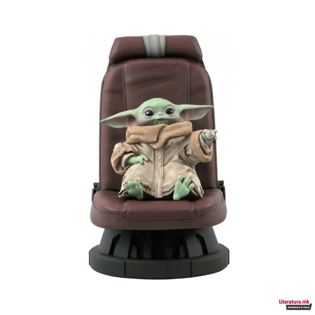 Фигура, Star Wars: The Mandalorian - The Child in Chair (Milestones Figure)