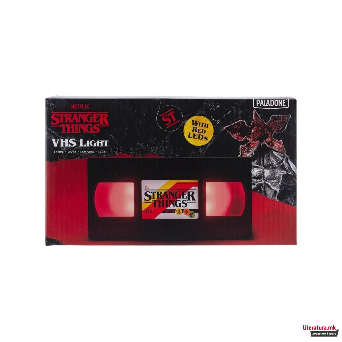 Столна ламба, Stranger Things - VHS Logo