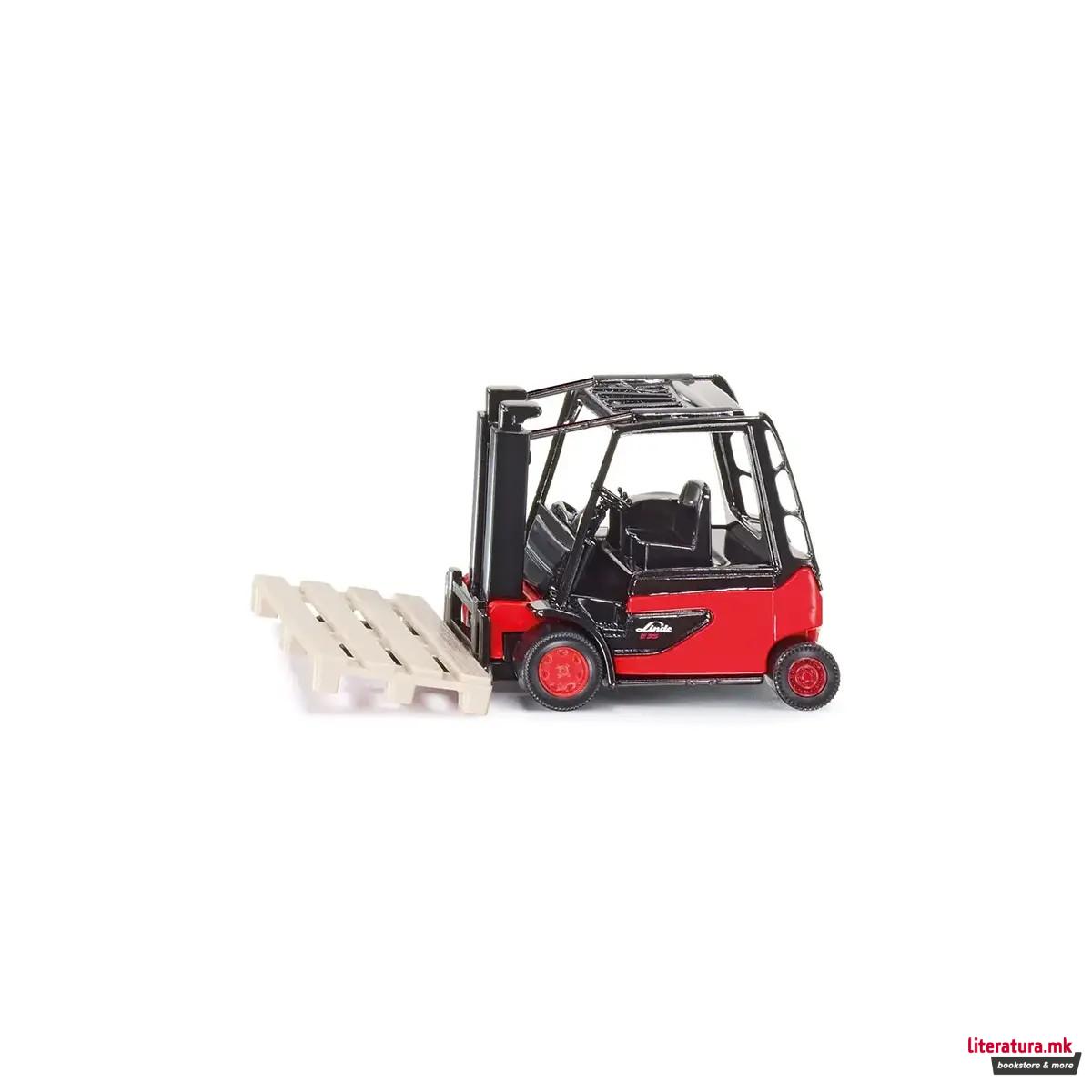 Фигура, Forklift Truck 