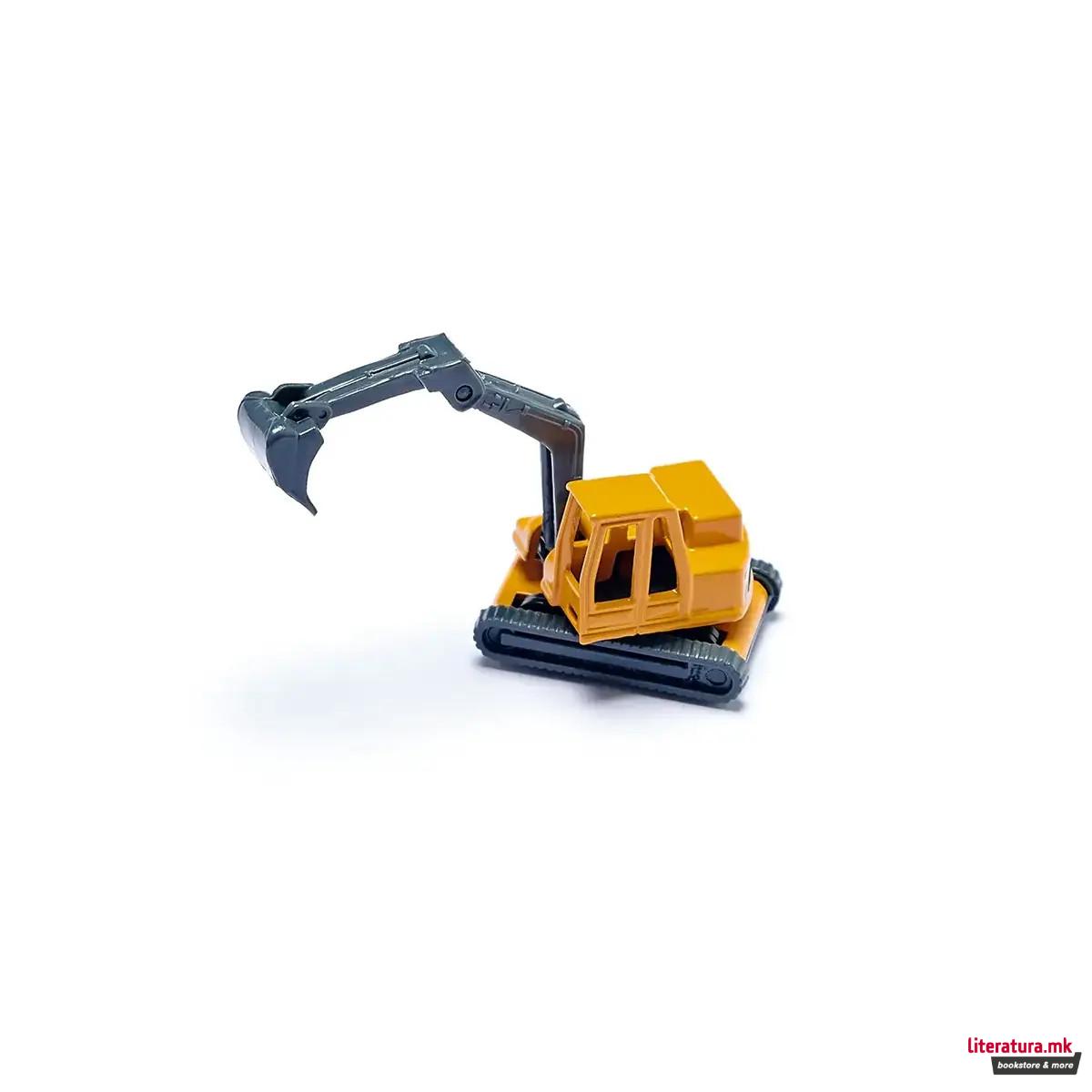 Фигура, Low Loader with Excavator