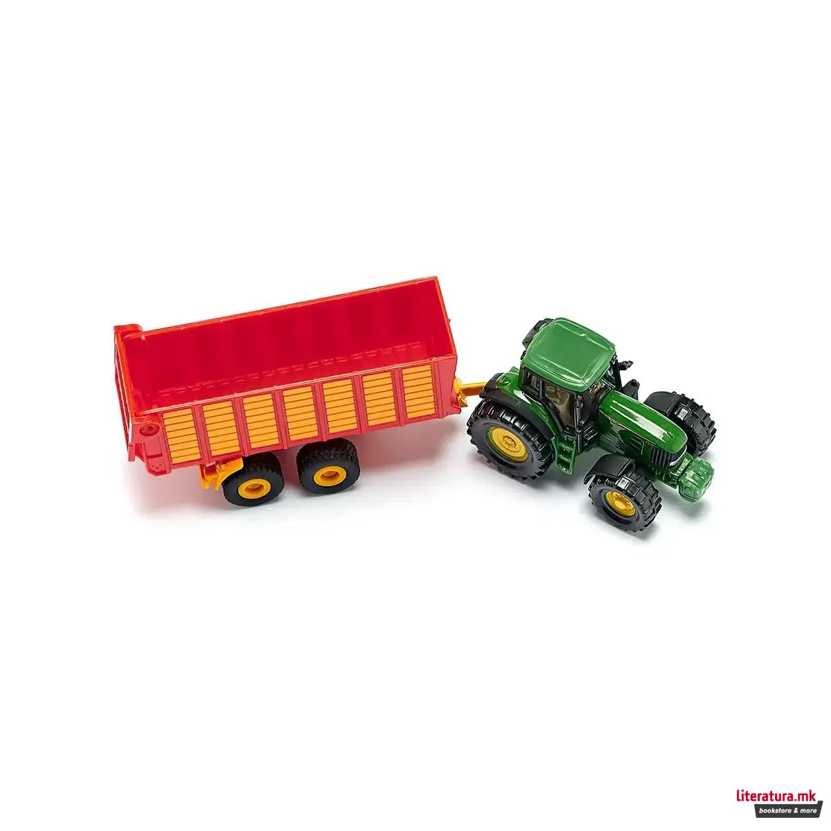 Фигура, Claas Tractor with Silage Trailer