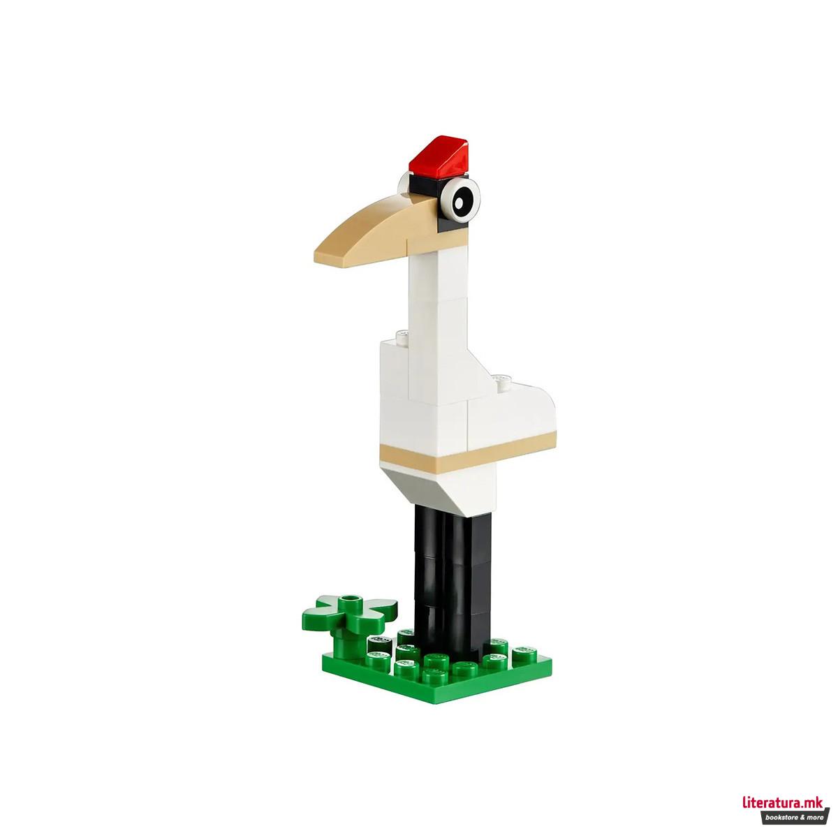 LEGO коцки во кутија, Classic, Large Creative Brick Box 