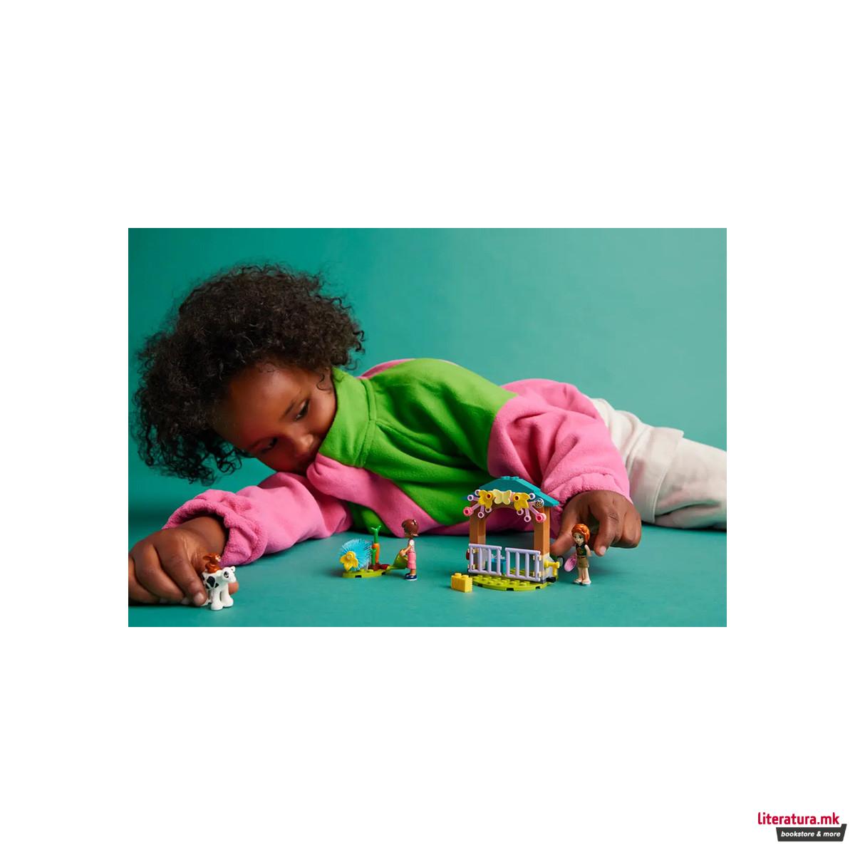 LEGO коцки, Friends, Autumn's Baby Cow Shed 