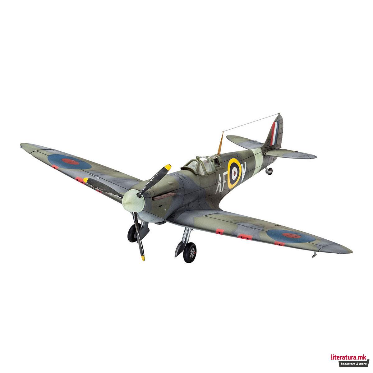 Сет макета + бои, Spitfire Mk.Iia, 1:72