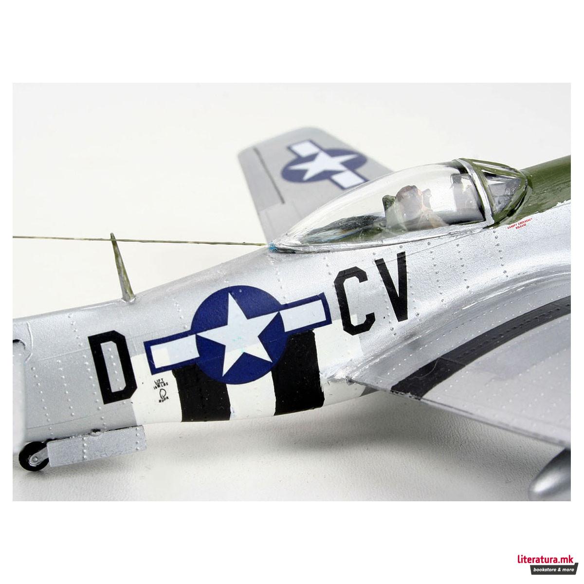 Сет макета + бои, P-51D Mustang, 1:72