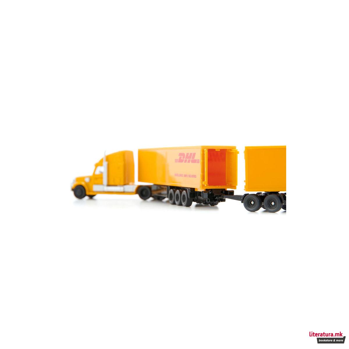 Фигура, Freightliner DHL Road Train 