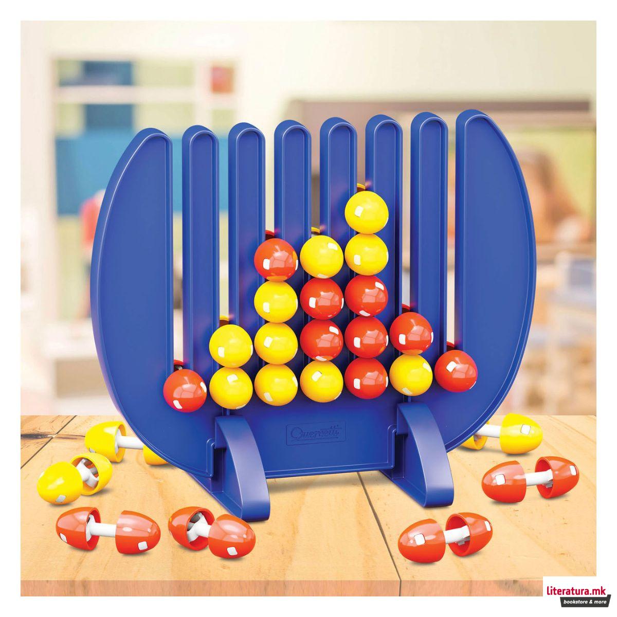 Сет за игра, Four Pegs 