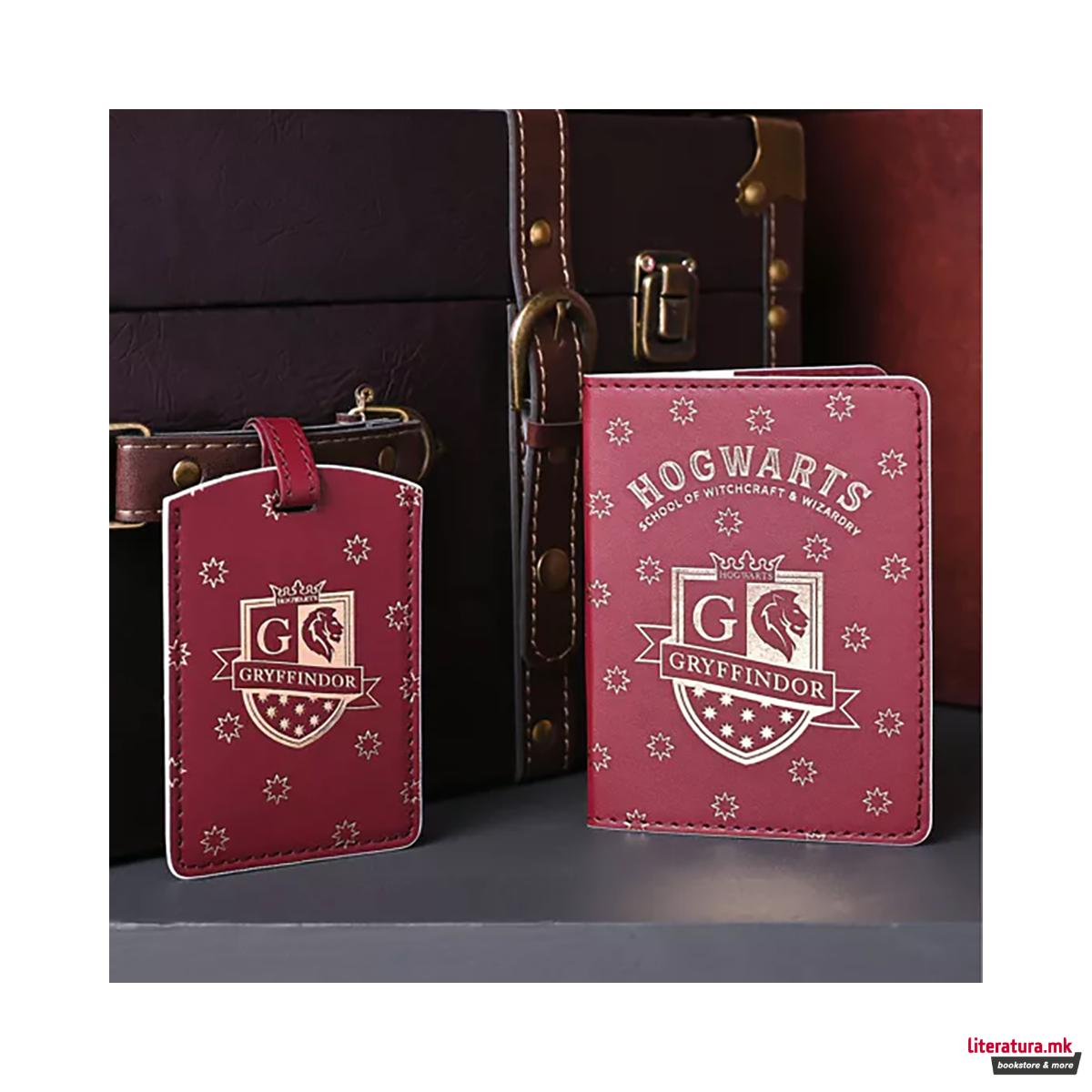 Сет - футрола за пасош и таг за багаж, Harry Potter - Gryffindor