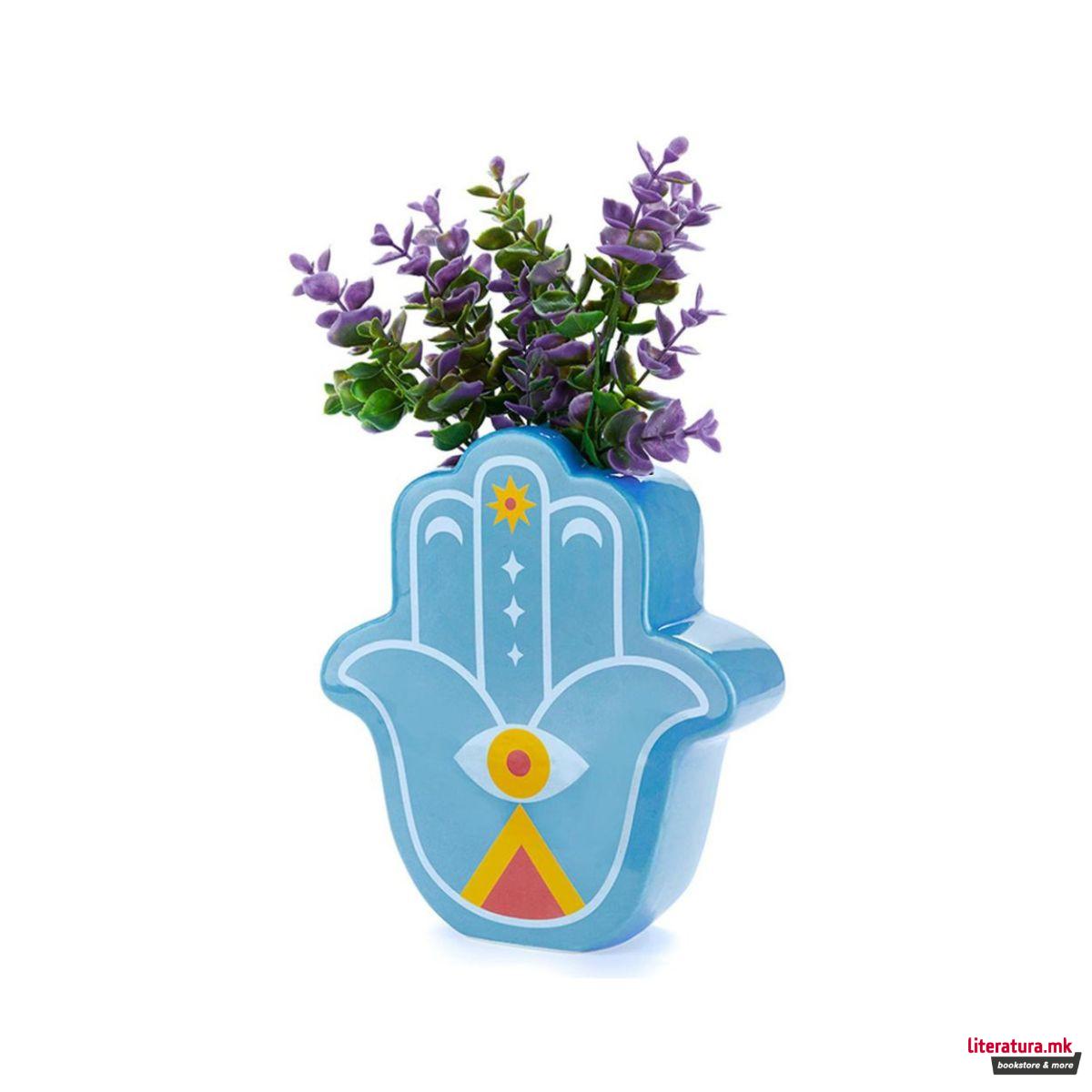 Вазна, Lucky Hand, сина