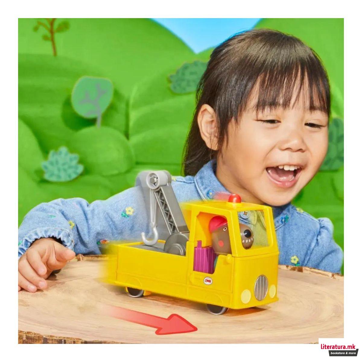Креативен сет за игра, Peppa Pig - Granddad Dog's Tow Truck