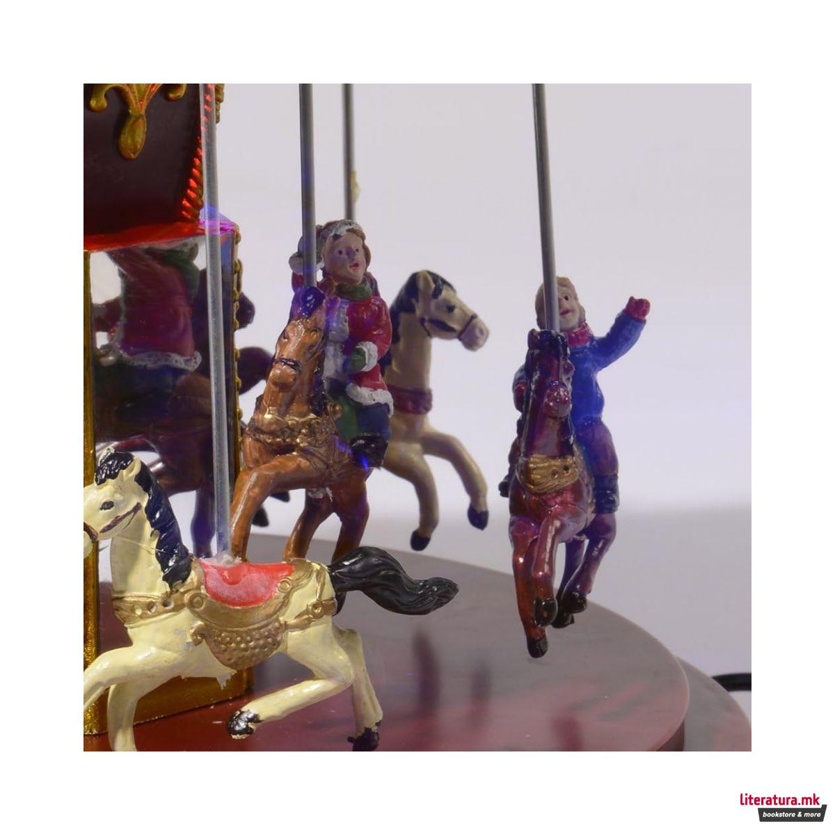 Декоративна фигура со LED светла, Christmas Carousel