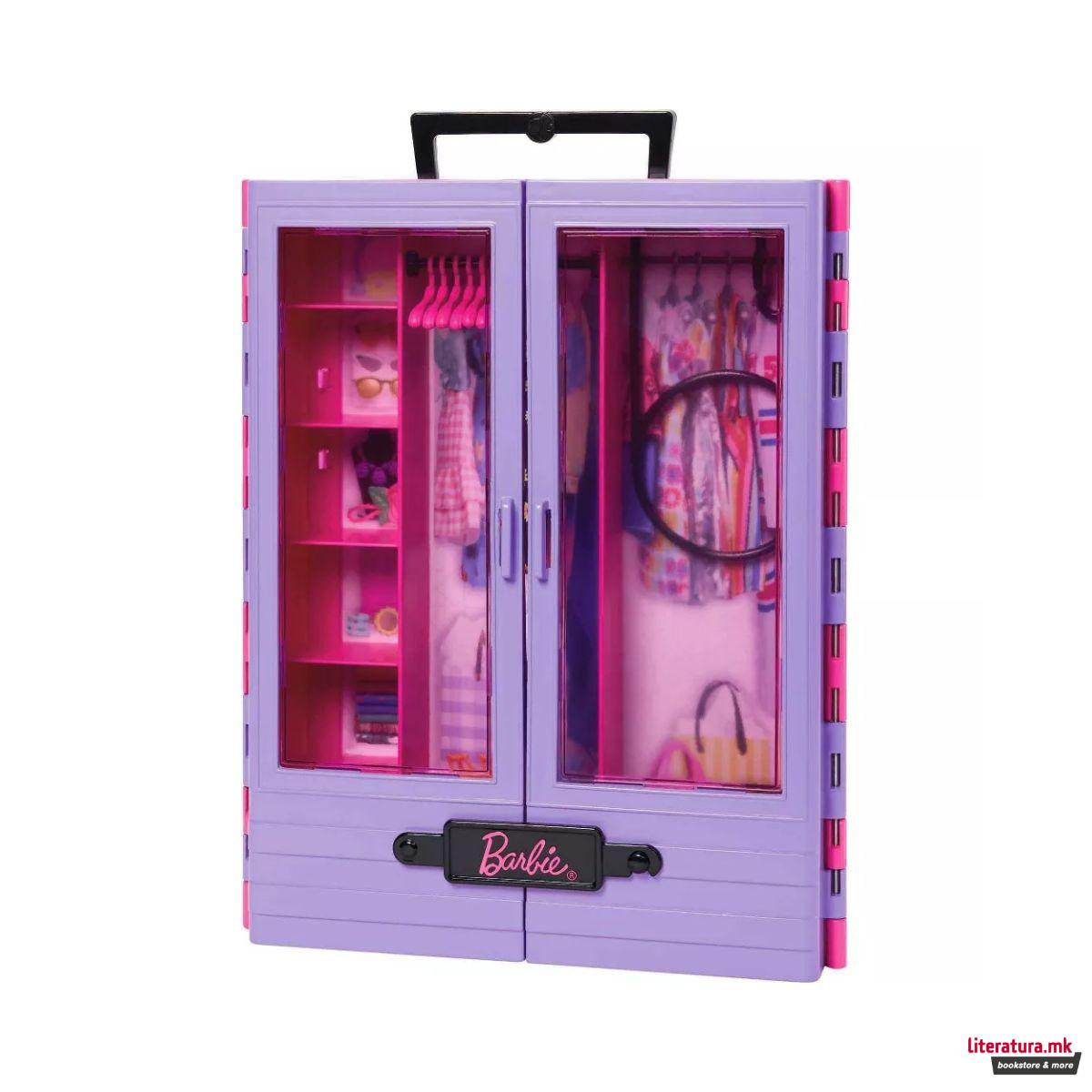 Сет за игра Barbie Ultimate Closet